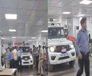 AIIMS emergency ward Police entered with jeep