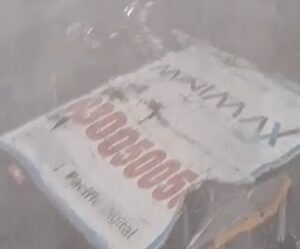 Mumbai Ghatkopar hoarding collapse