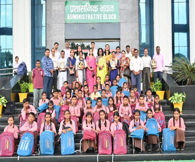 students Laptops will be available from library like books