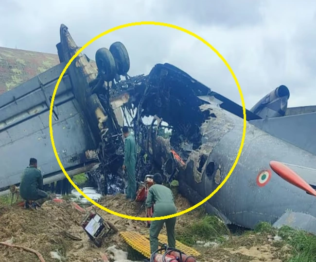 Indian Air Force plane crashes