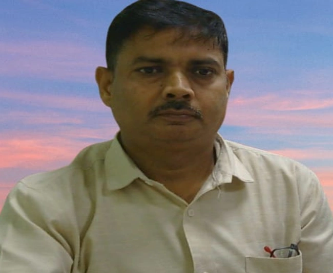Dr Pushpendra Singh